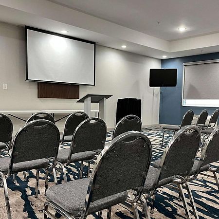 לאפאייט Comfort Suites Oil Center מראה חיצוני תמונה