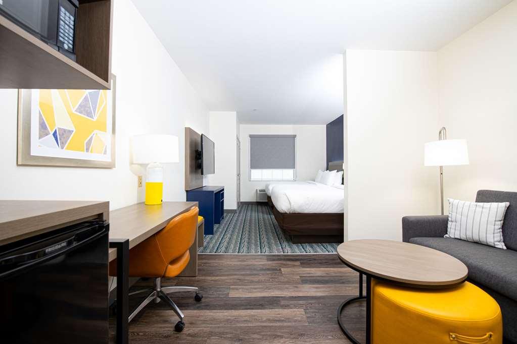 לאפאייט Comfort Suites Oil Center חדר תמונה