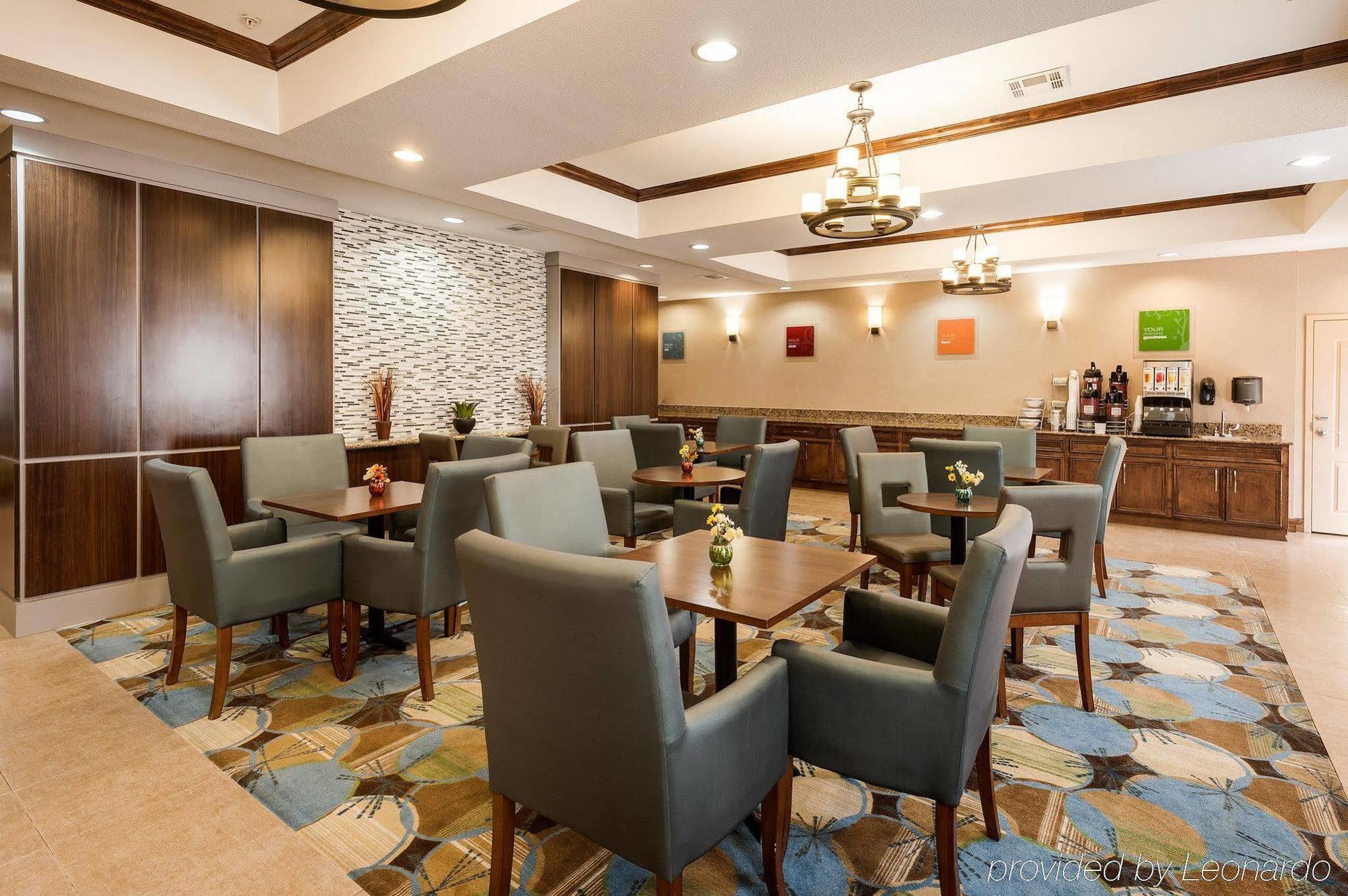 לאפאייט Comfort Suites Oil Center מראה חיצוני תמונה