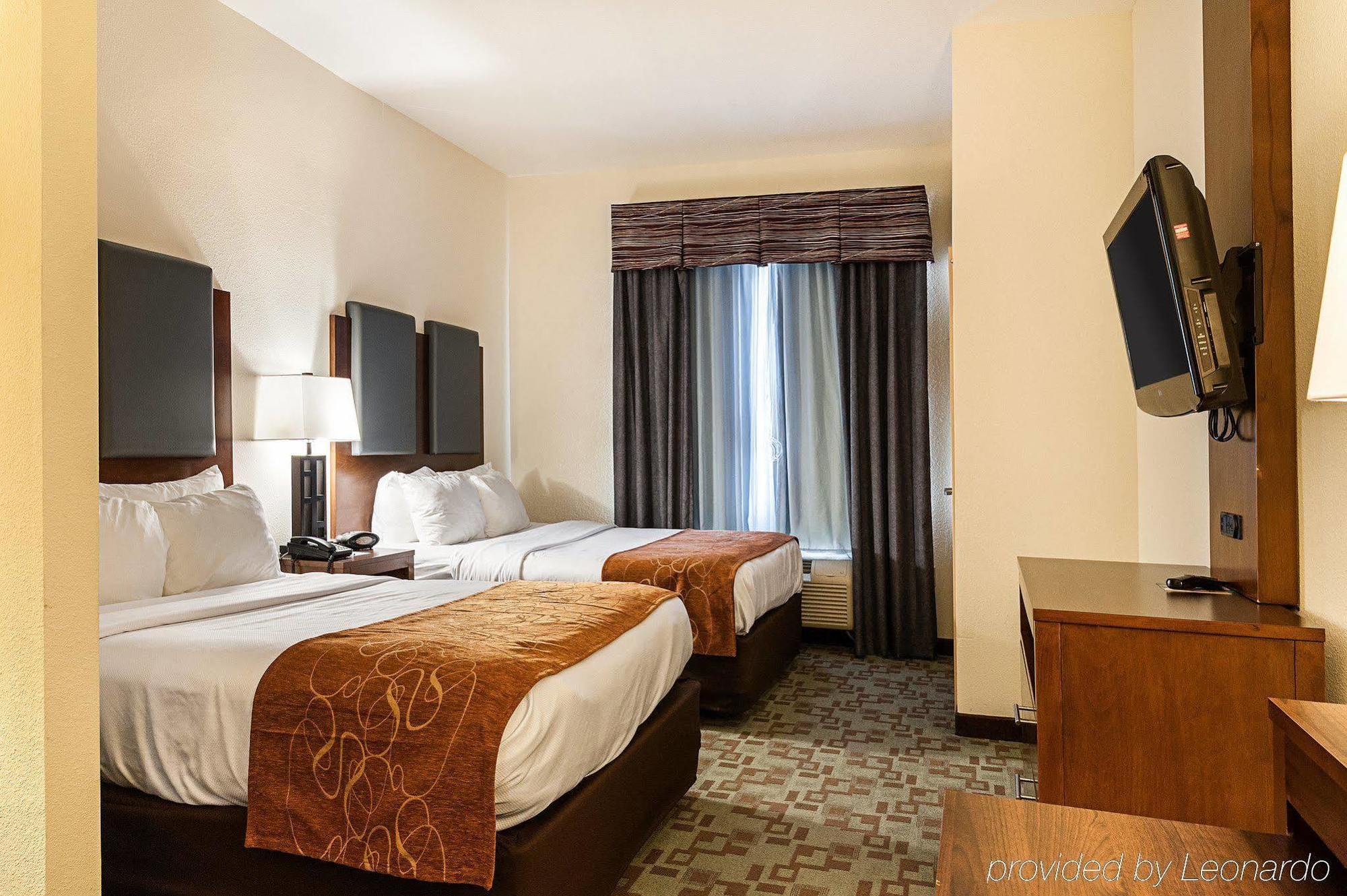 לאפאייט Comfort Suites Oil Center מראה חיצוני תמונה
